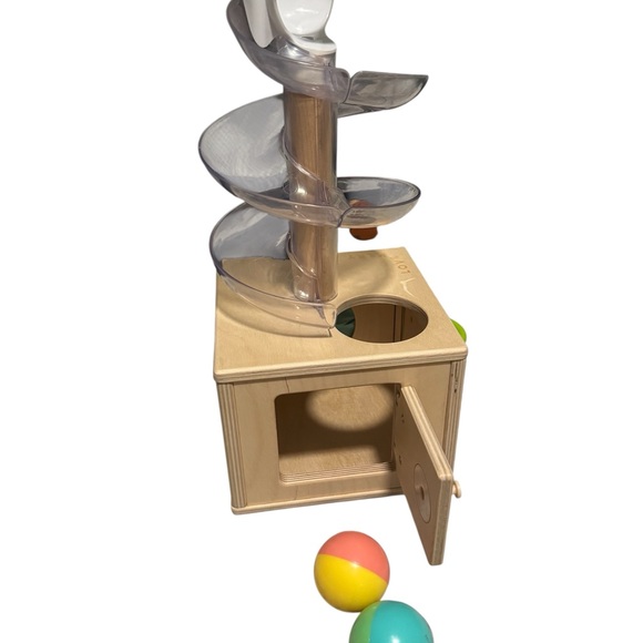 LOVEVERY- Slide and Seek Ball Run - Picture 3 of 14